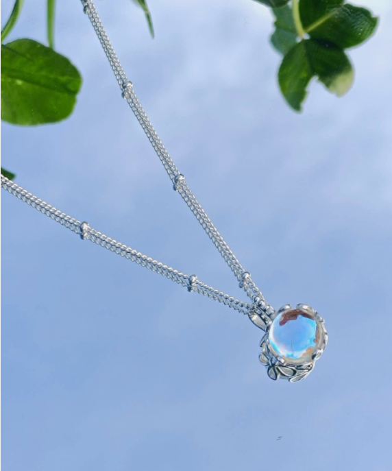 Halskette aus 925er Silber mit Opal-Anhänger, hypoallergen, nickelfrei