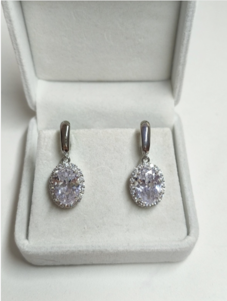 COMPLETE JEWELRY SET NECKLACE, EARRINGS, AND RING (AAA ZIRCON).