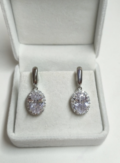 COMPLETE JEWELRY SET NECKLACE, EARRINGS, AND RING (AAA ZIRCON).