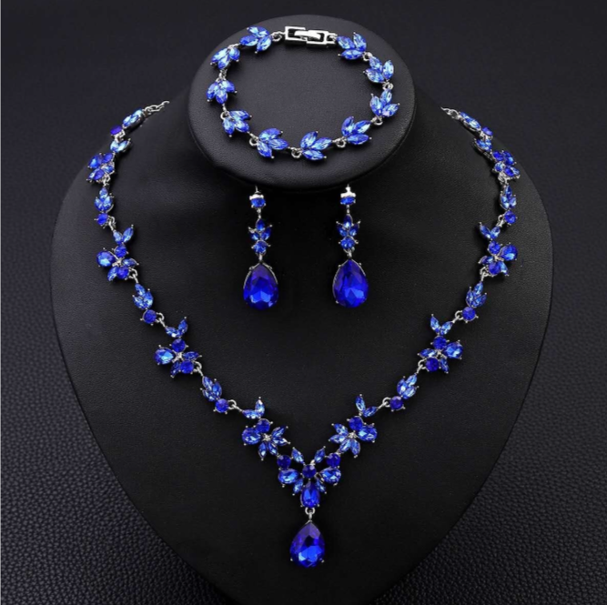 Set di Gioielli 3 Pezzi con Zirconi AAA, Stile Alta Moda