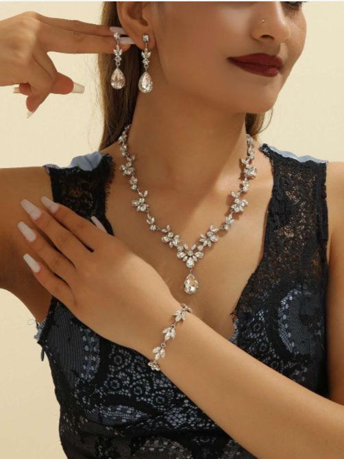 Set di Gioielli 3 Pezzi con Zirconi AAA, Stile Alta Moda
