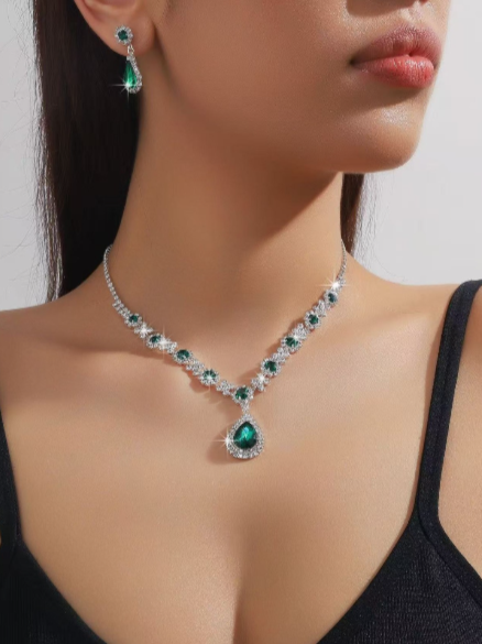 AAA Zircon Necklace and Earrings Set