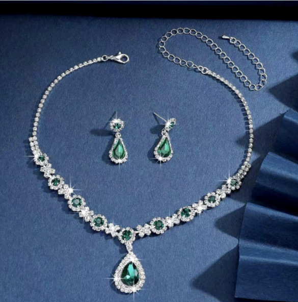 AAA Zircon Necklace and Earrings Set