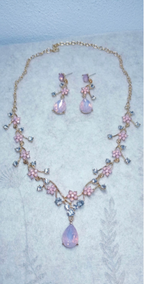 Set collana e orecchini con opale a goccia, placcati oro