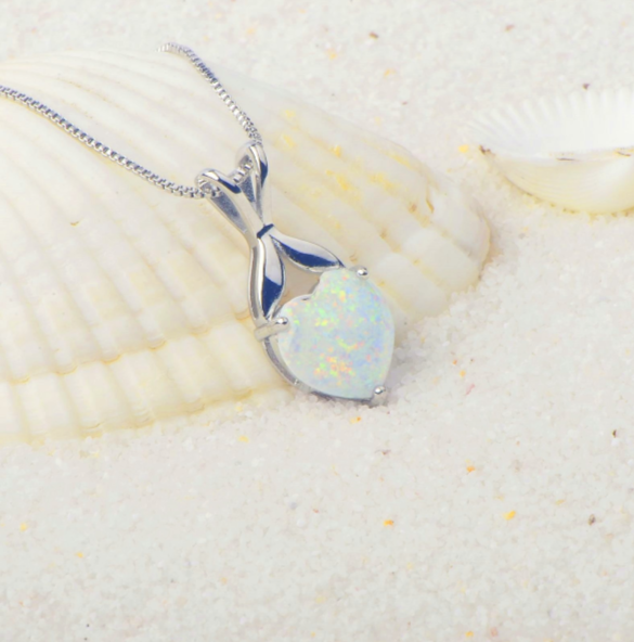 18K white gold plated necklace with heart-shaped opal