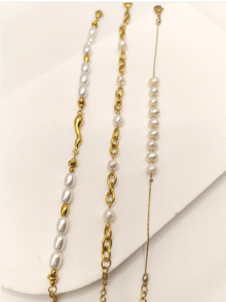 bracciale in acciaio di perle naturali