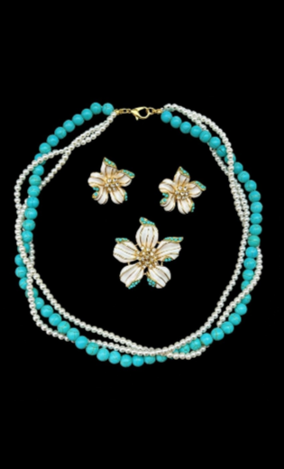 Set aus natürlichen türkisen Steinen und Perlen mit bemalten Emailleblumen, 2-teilig
