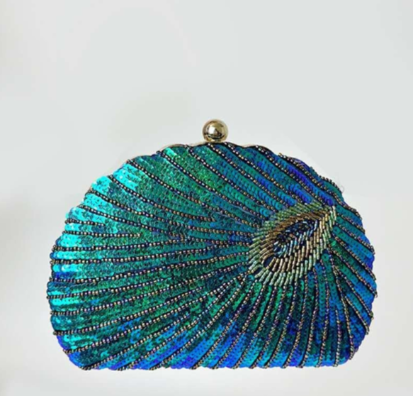 Pochette Conchiglia Pavone con Perline & Pagliette Cucite a Mano