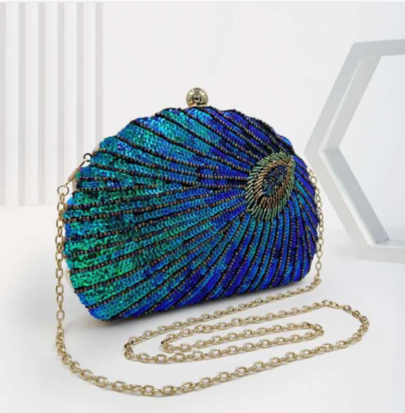Pochette Conchiglia Pavone con Perline & Pagliette Cucite a Mano