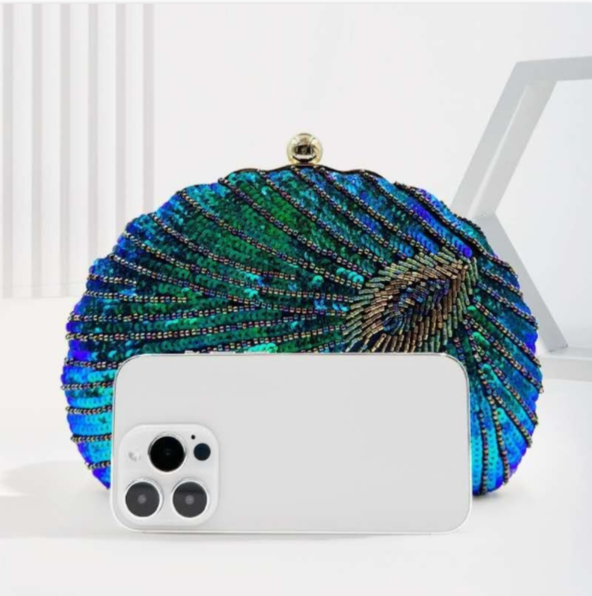 Pochette Conchiglia Pavone con Perline & Pagliette Cucite a Mano
