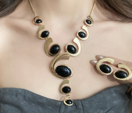 Fashion SET di resina forma geometrica 2 PEZZI stile esagerato