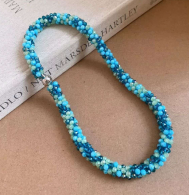 Handmade braided crystal set with magnetic clasp 2 PIECES