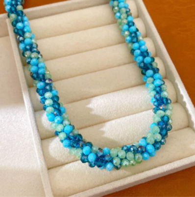 Handmade braided crystal set with magnetic clasp 2 PIECES