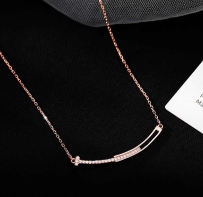 Collana clavicolare minimalista in argento sterling 925