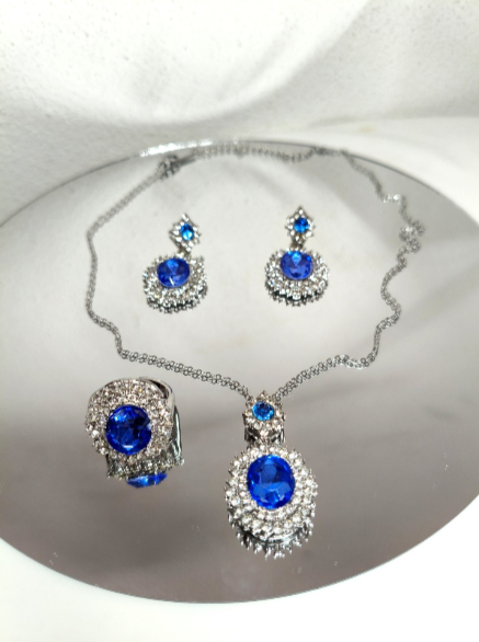 Set Gioielli di zircone blu zaffiro : Collana, Orecchini e Anello Aperto 3 pezzi