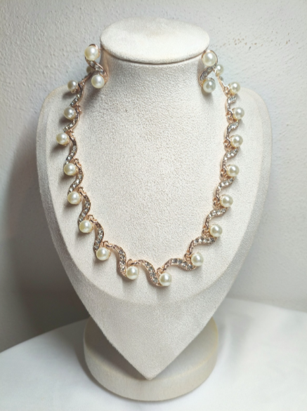 "Lunar Wave" Pearl and Zircon Necklace and Earrings Set