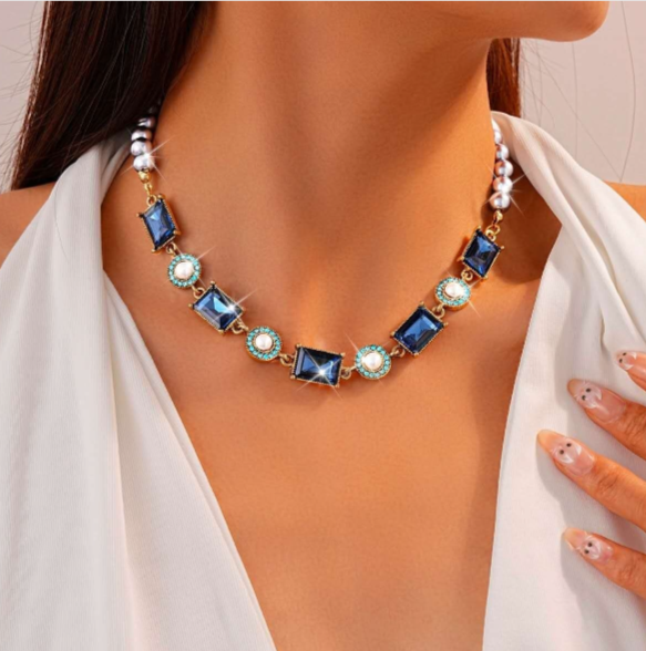 set di pietre blue rettangolari e perle stile vintage 2 PEZZI