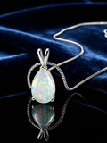 18K vergoldete Kette mit tropfenförmigem Opal