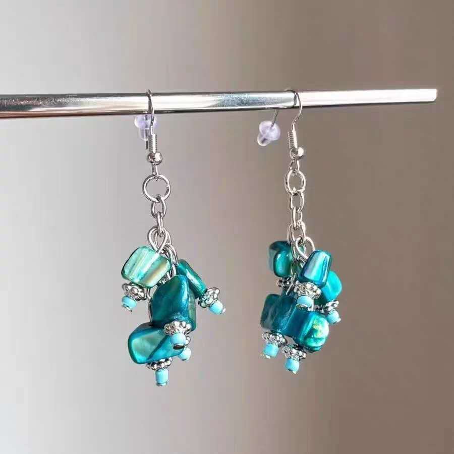 Set gioielli boho fatto a mano con perline, collana multi filo, bracciale e orecchini pendenti, set 3 pezzi