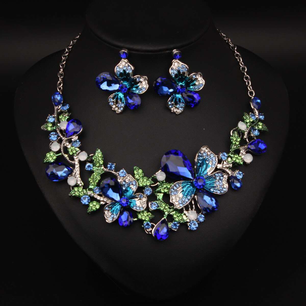 Modisches AAA-Zirkonia-Set mit Blumenmotiven, 2-TEILIG