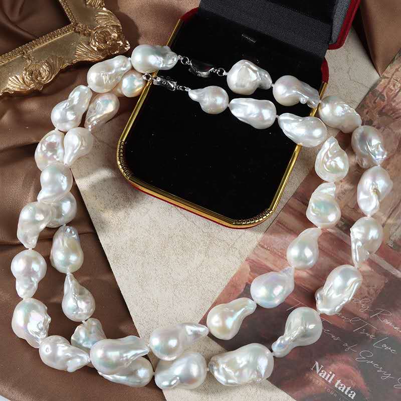 Collana perle barocche naturali d’acqua dolce, con chiusura argento sterling 925