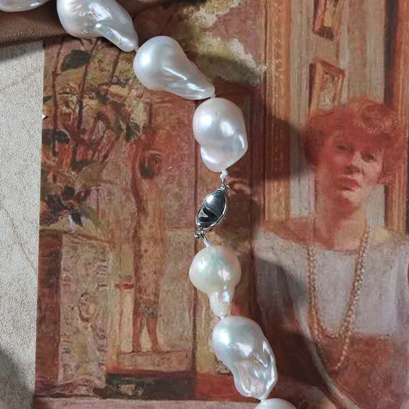 Collana perle barocche naturali d’acqua dolce, con chiusura argento sterling 925