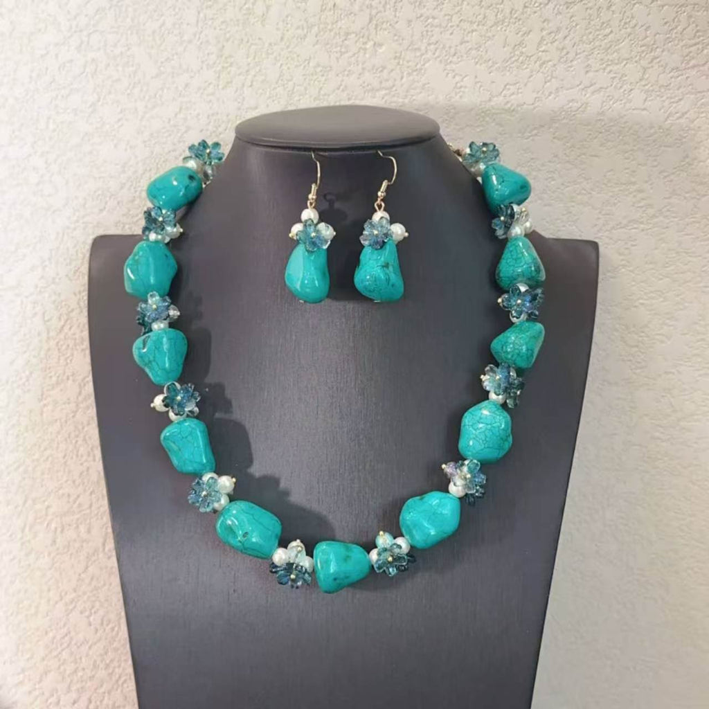 Set collana e orecchini artigianale turchese naturale, perle e cristalli