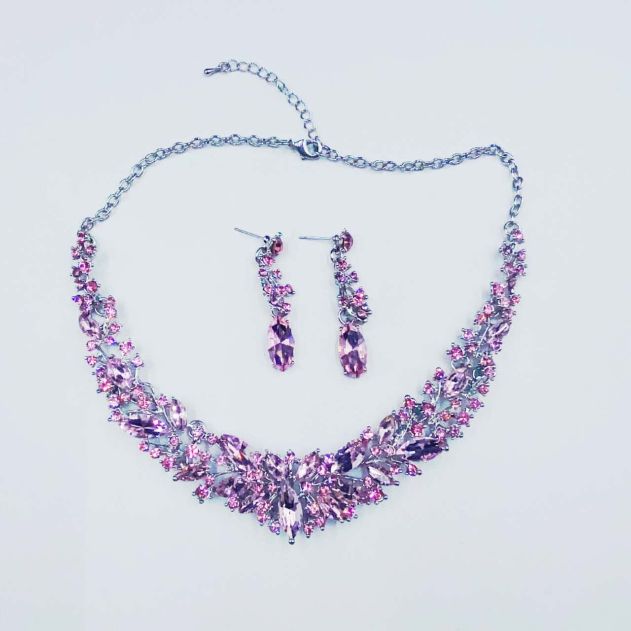 2-teiliges Schmuckset mit kubischem Zirkonia und funkelnden Kristallen, auffällige Statement-Halskette und Ohrhänger für Hochzeiten, Abende und formelle Anlässe, 6 Farbvarianten für Damen