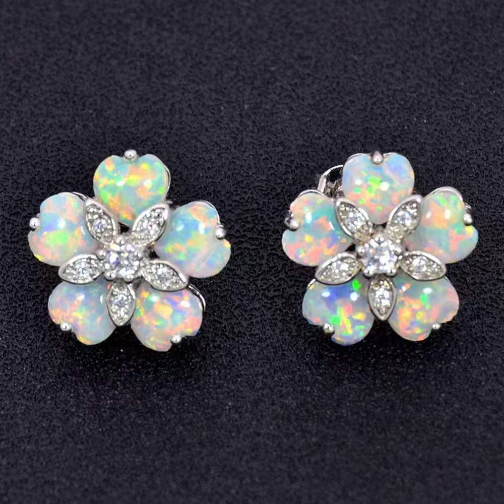 Blumenohrringe mit Opal, weiße Opal-Blumenohrringe mit Zirkonia, Silberohrringe für Frauen