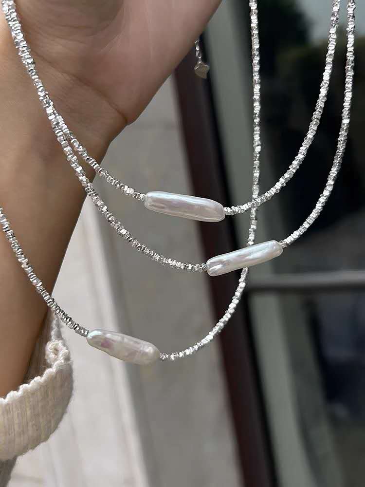 Collana  granuli d'argento frantumati, perla naturale 22MM e gancio argento S925