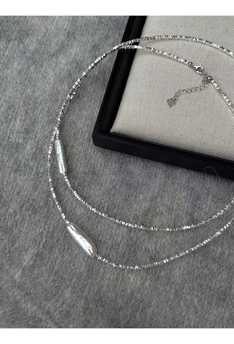 Collana  granuli d'argento frantumati, perla naturale 22MM e gancio argento S925