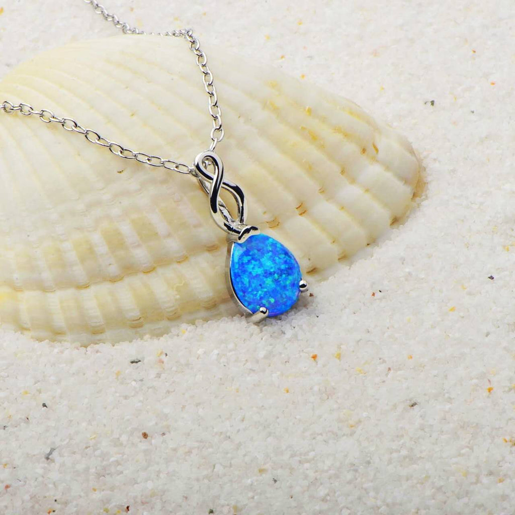 collana placcato in oro bianco 18K con opale forma goccia