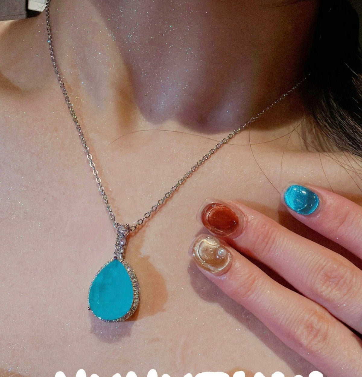 Set di collana e orecchini con zirconi stile Paraiba blu neon, placcato argento