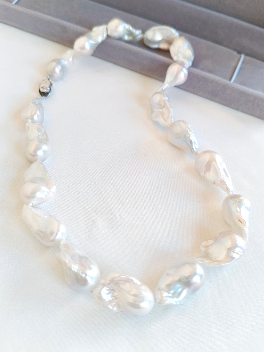Large natural baroque pearl necklace 16-17mm with s925 sterling silver spring ring clasp, high luster irregular baroque freshwater pearl choker, handmade luxury vintage pearl necklace gift for women