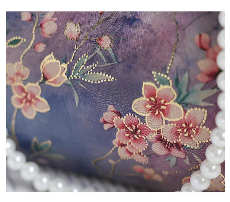 Borsa in seta jacquard floreale acquerello, stile orientale con nappa e perle