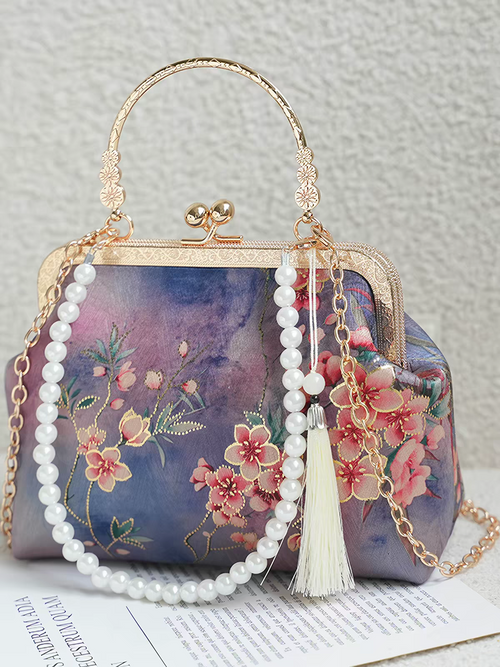 Tasche aus floralem Aquarell-Jacquardseide, im orientalischen Stil mit Quaste und Perlen