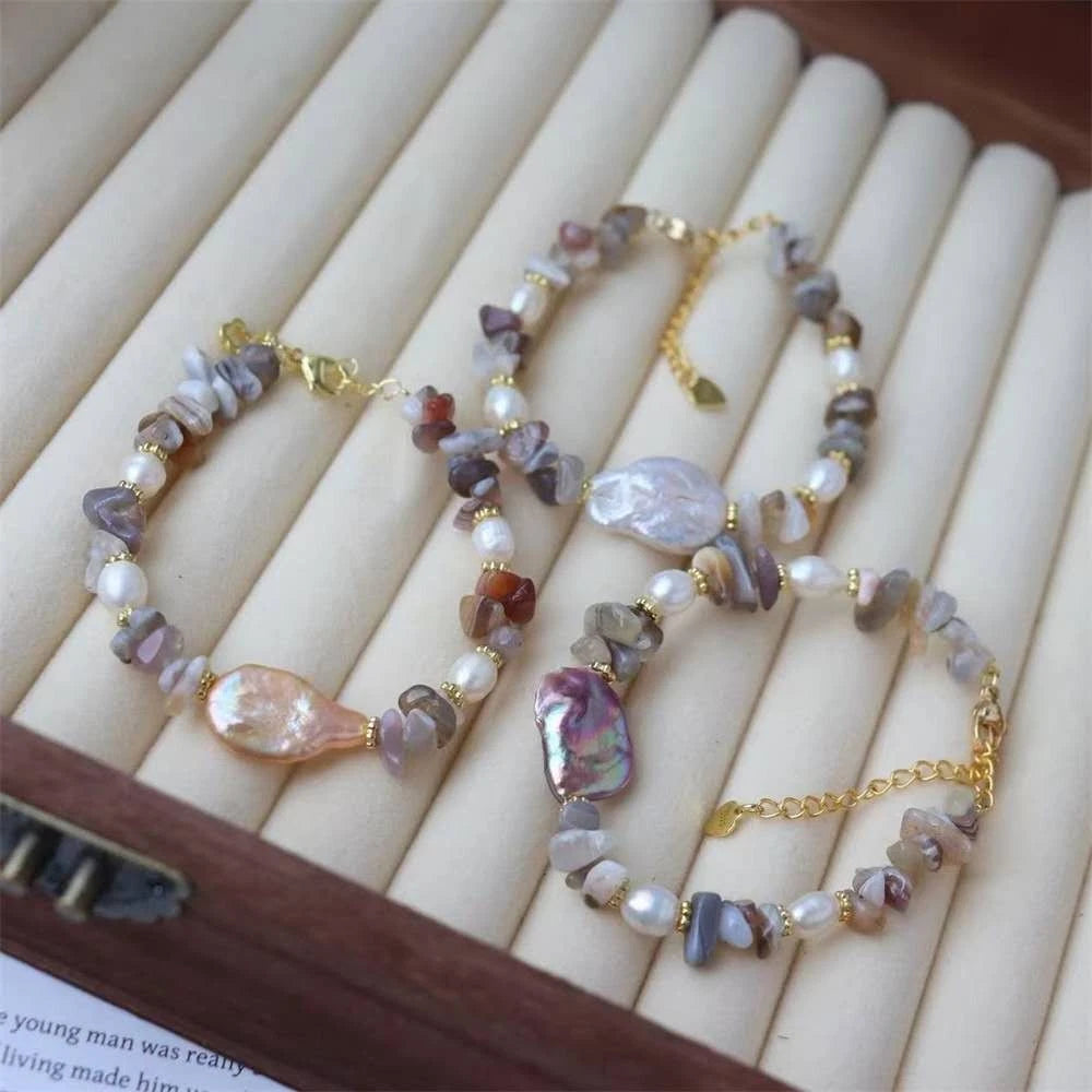 Bracciale con perla barocca naturale e ciottoli agata multicolore,ipoallergenico