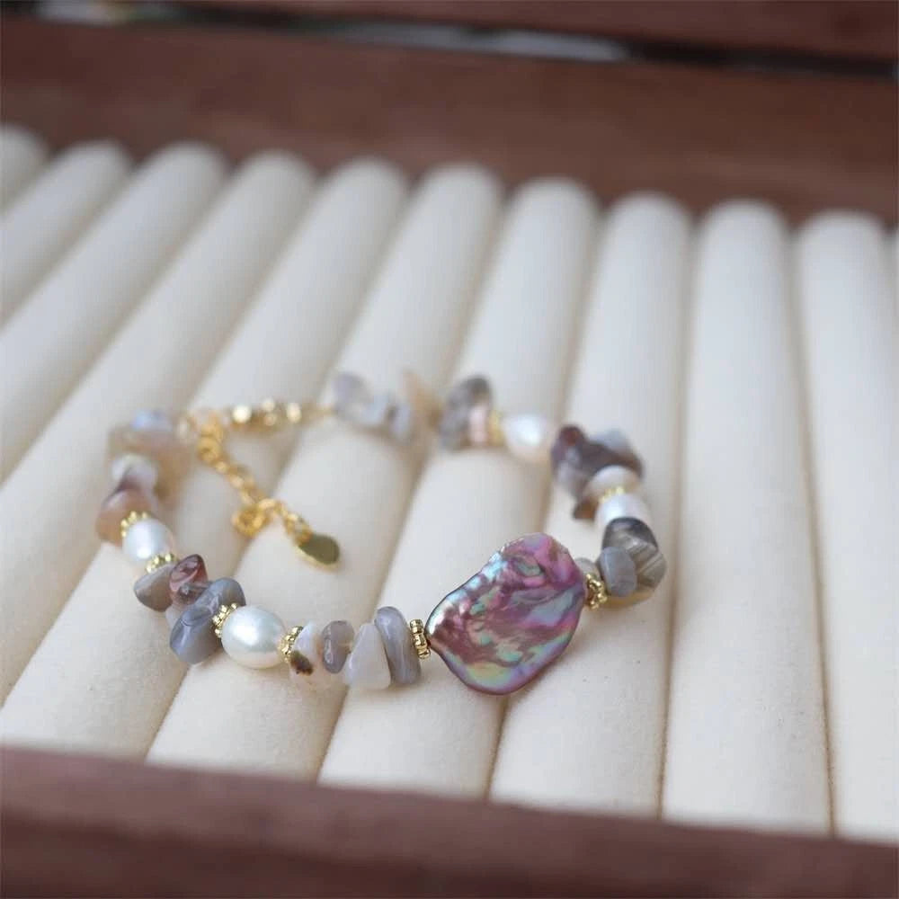Armband mit natürlicher Barockperle und mehrfarbigen Achatkieseln, hypoallergen
