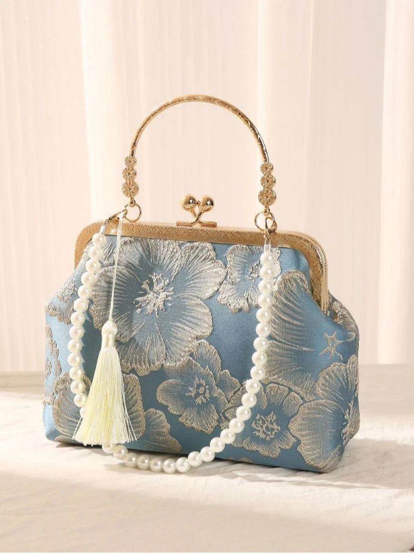Pochette in Broccato Celeste con Ricamo Floreale, Catena di Perle e tracolla oro