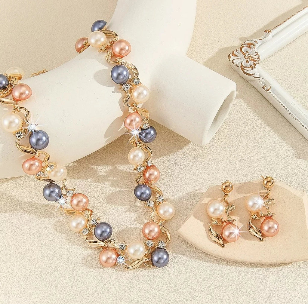 Set collana e orecchini con perle multicolori, stile francese