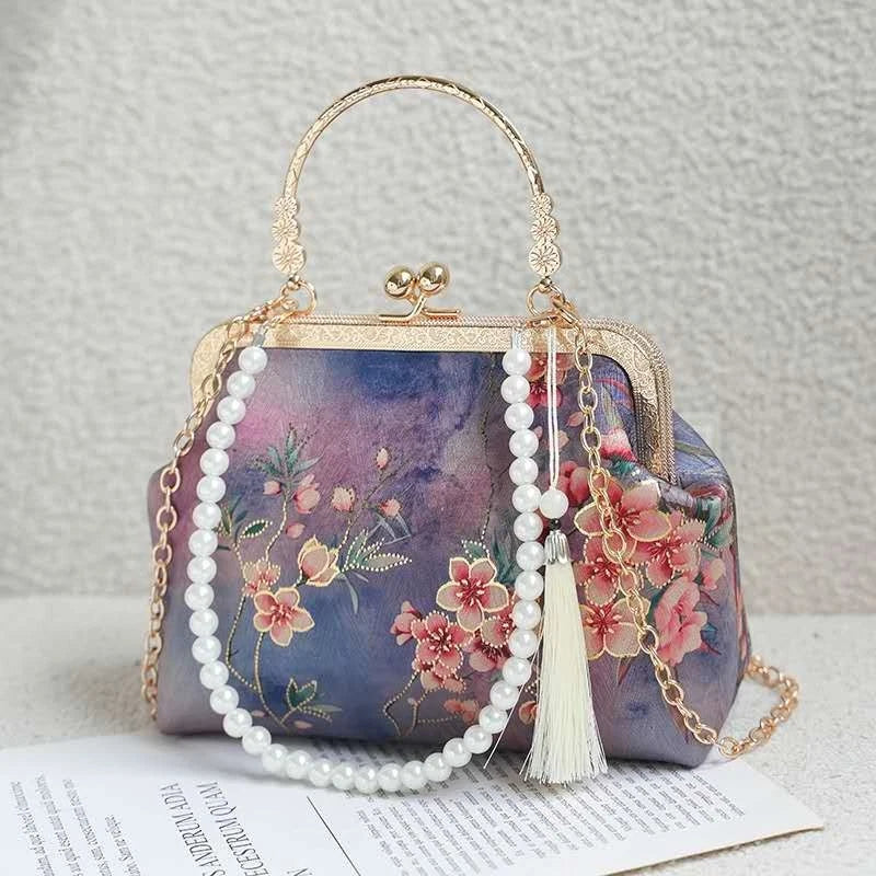 Borsa in seta jacquard floreale acquerello, stile orientale con nappa e perle