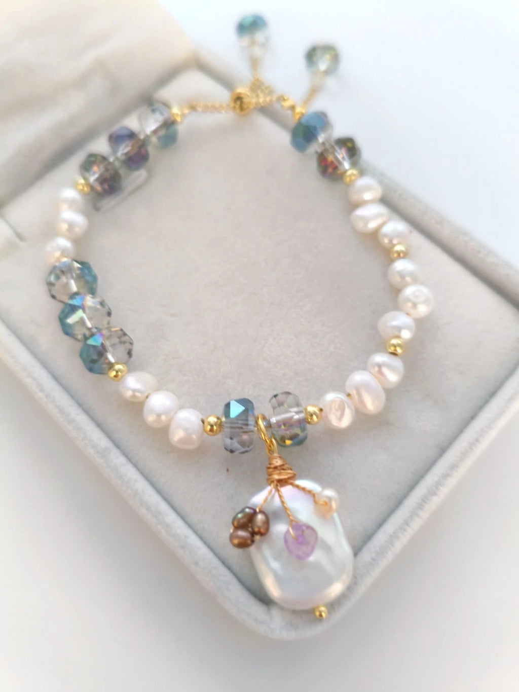 bracciale perle vere d'acqua dolce con cristalli e pendolo perla barocca vera