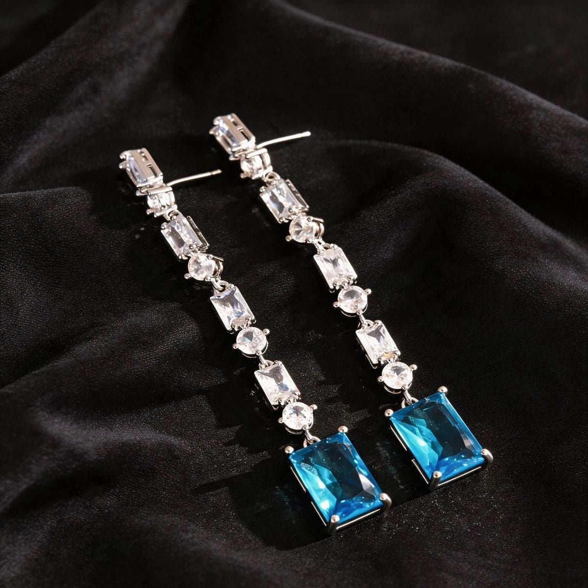 Orecchini Pendenti Lunghi con Zirconi Blu e Trasparenti, Plac Arg,Ipoallergenici