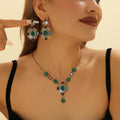 Set collana e orecchini stile reale con zirconi colorati, antiallergici