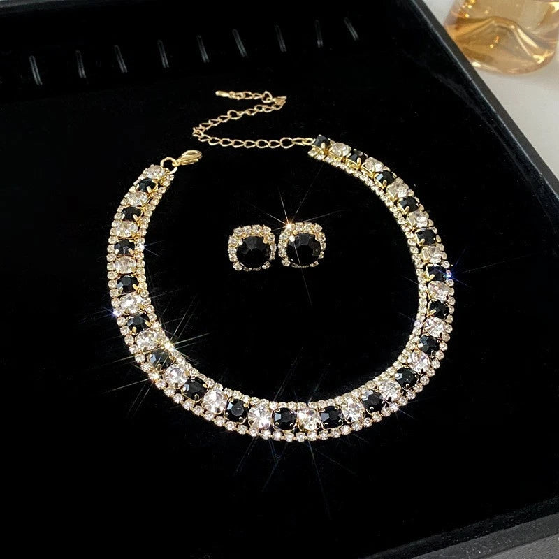 Set Halskette und Ohrringe mit AAA-Zirkonia