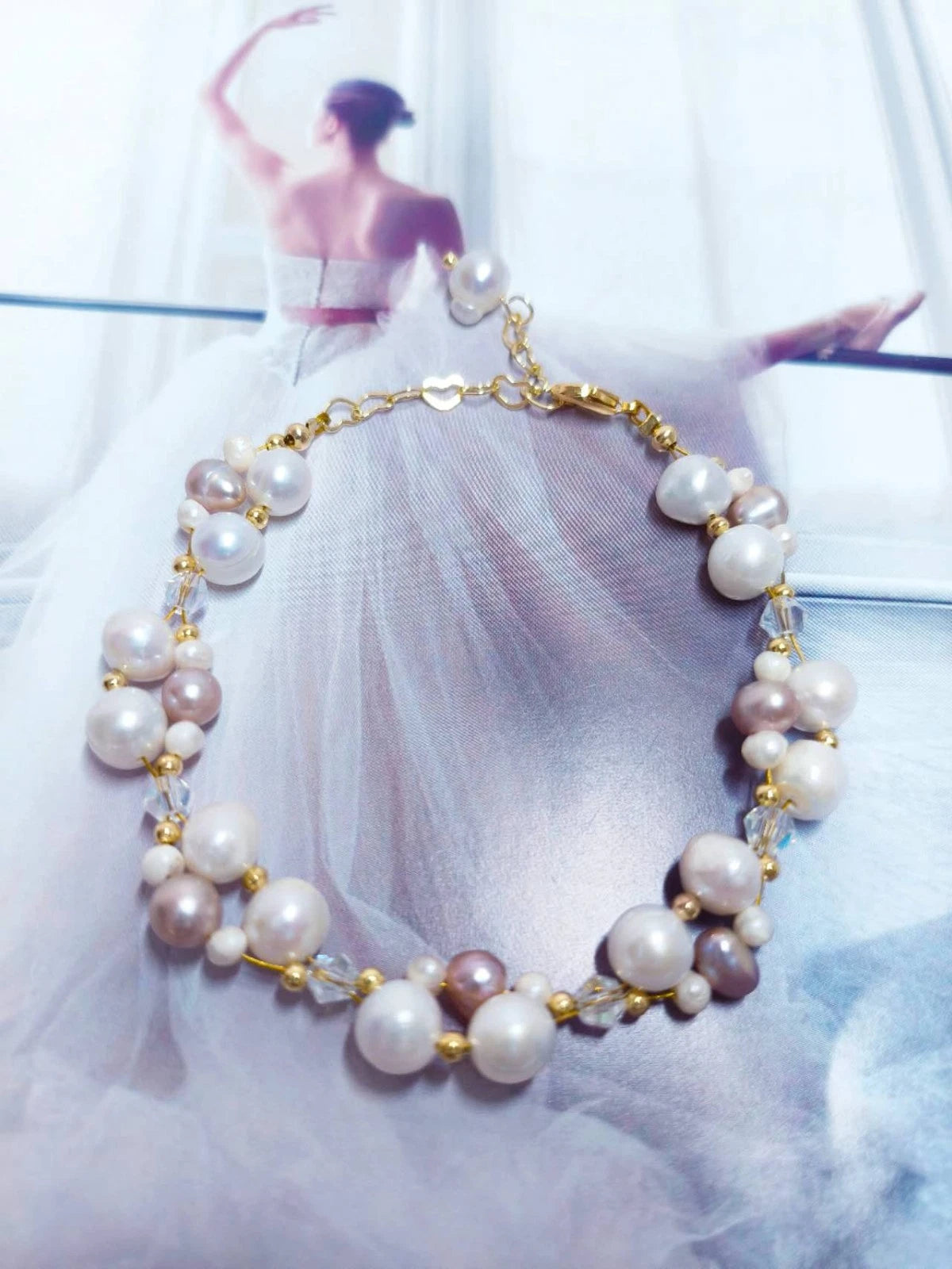 Elegantes Armband Pastell Perlmutt Mix Weiß-Rosa-Violett