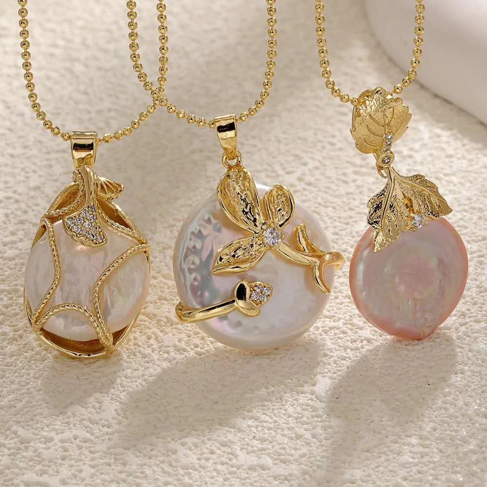 18K gold-plated necklace with natural baroque pearl pendant and real seashell