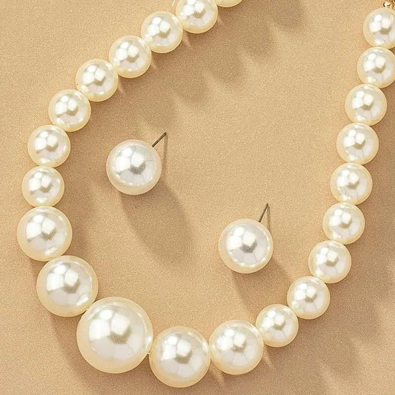 Condividi fashion set di perle grandi 2 pezzi