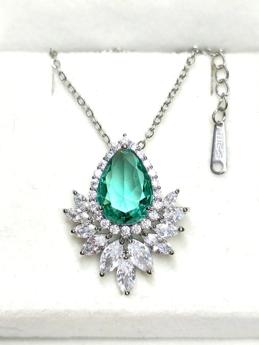 Collana in acciaio inox Ciondolo Smeraldo Verde Simulato Zircone