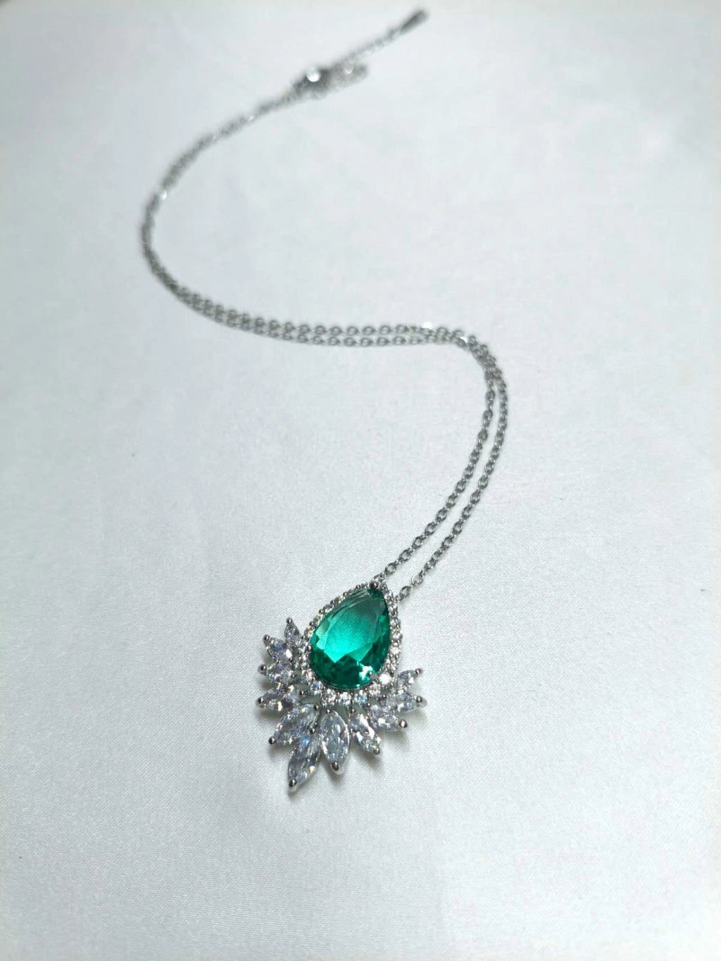 Collana in acciaio inox Ciondolo Smeraldo Verde Simulato Zircone